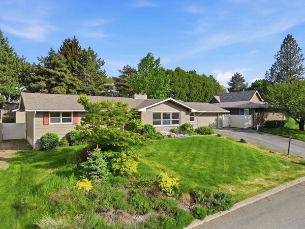 5207 S Dearborn Dr, Spokane, WA 99223