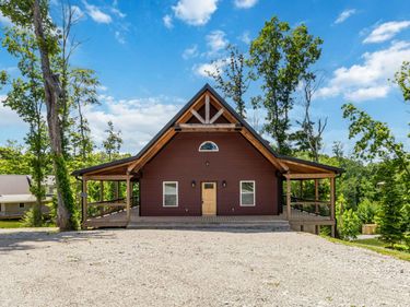 495 Pumpkin Crk Circle, Jamestown, KY 42629