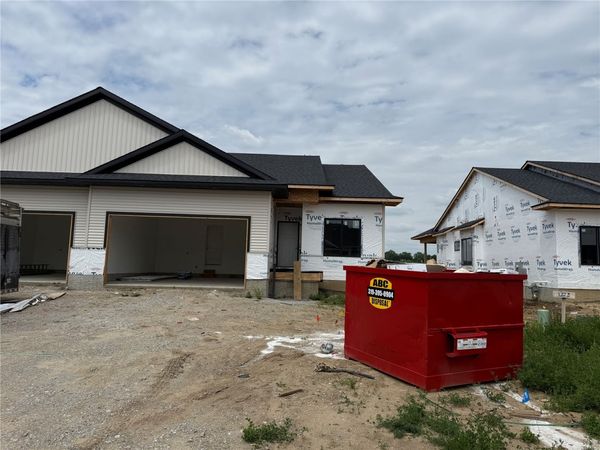 1272 Berkshire Lane , North Liberty, IA 52317