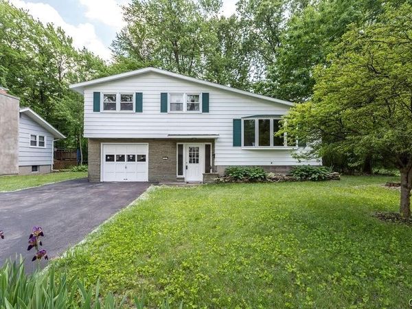 321 Wells Avenue W, Syracuse, NY 13212