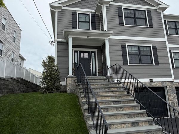 172 Lakeview Avenue, Unit 170, West Harrison, NY 10604