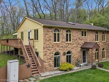 3305 Ludwig Road, Oxford Twp, MI 48371