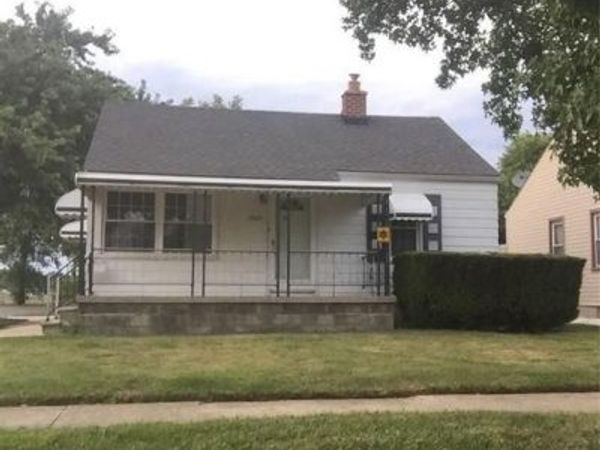 2042 Riverbank Street, Lincoln Park, MI 48146