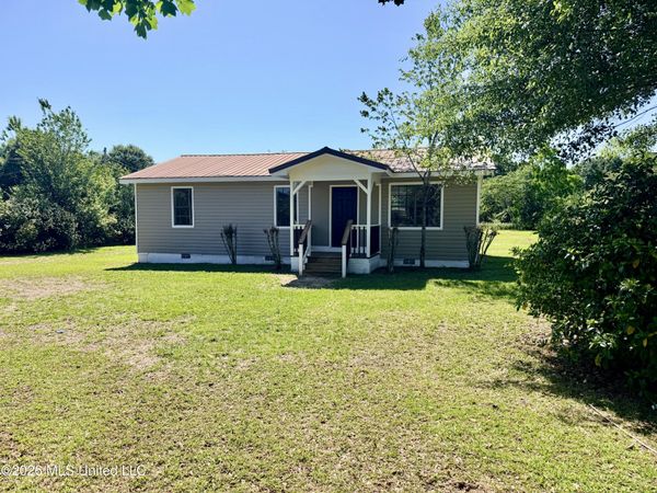 184 Brushy Creek Road, Lucedale, MS 39452