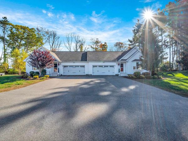 5 Sunset Lane, Unit B, Brentwood, NH 03833