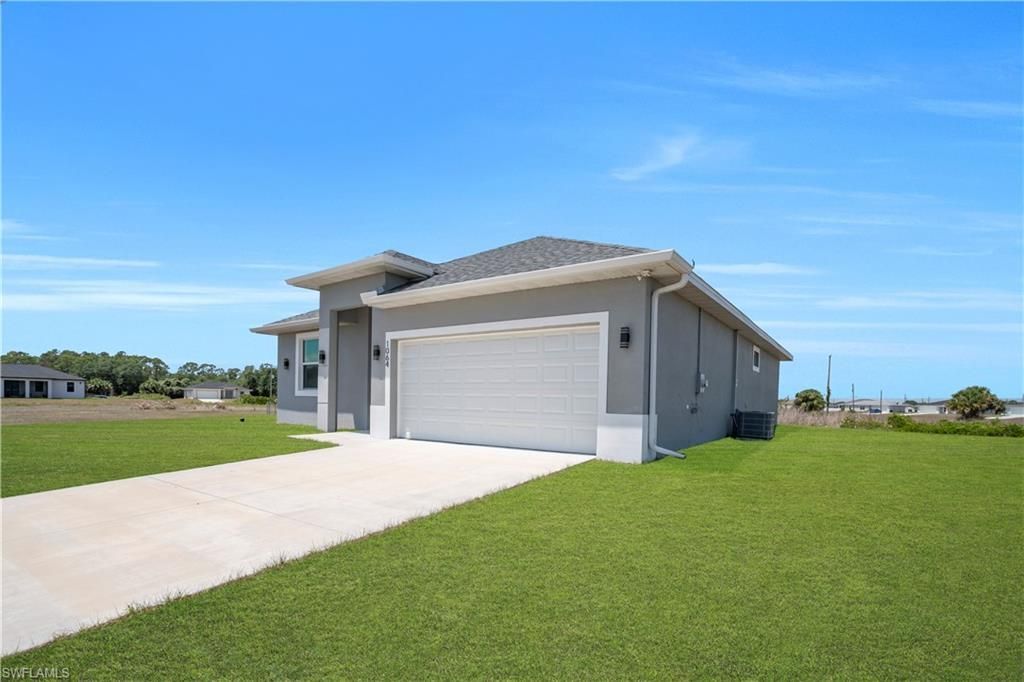 1064 Calumet Rd , Labelle, FL 33935 Photo