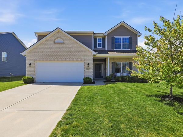 2023 Glenmoor Drive , Columbus, IN 47201