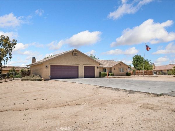 15740 Kasota Road, Apple Valley, CA 92307