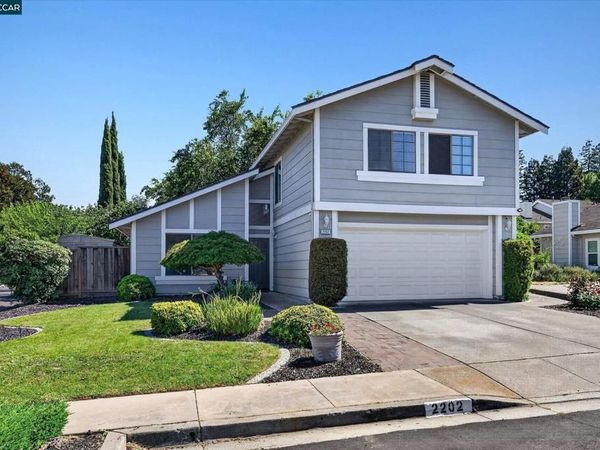 2202 Boulder Creek Ct., Martinez, CA 94553