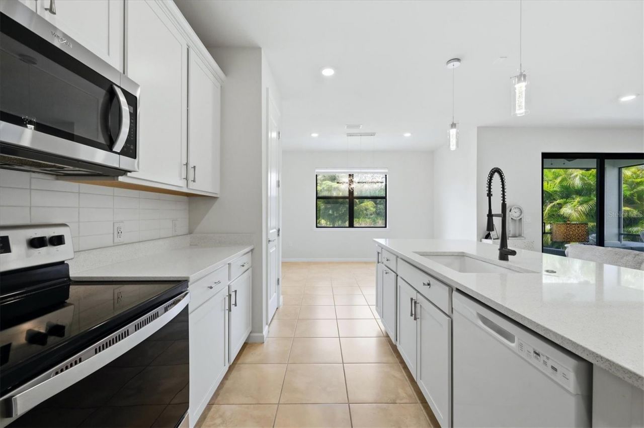6126 Bluestar Court , Lakewood Ranch, FL 34211 Photo