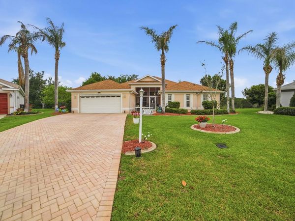 24317 BELLE MEDE DRIVE , LEESBURG, FL 34748