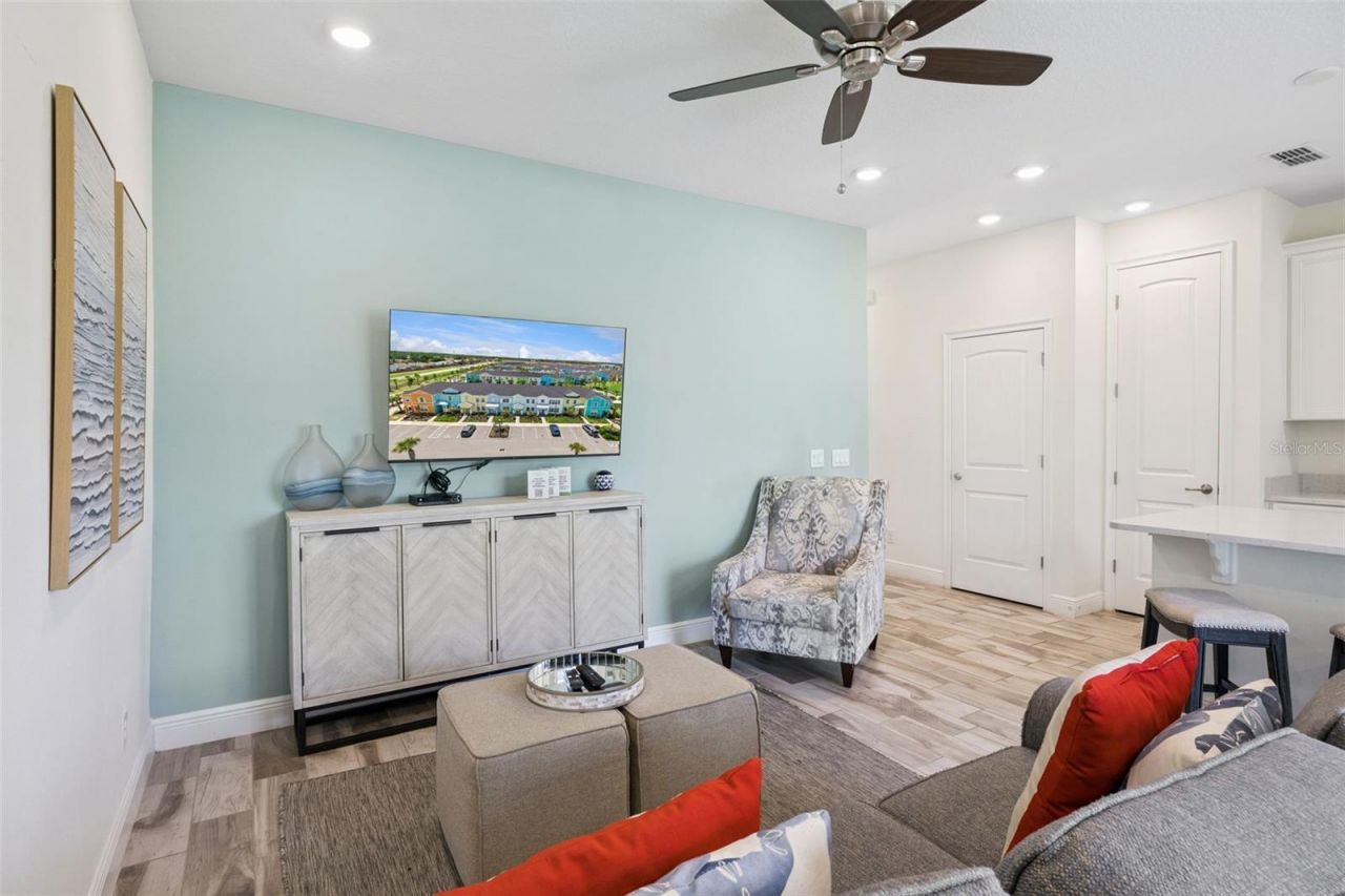 2916 On The Rocks Point , Kissimmee, FL 34747 Photo
