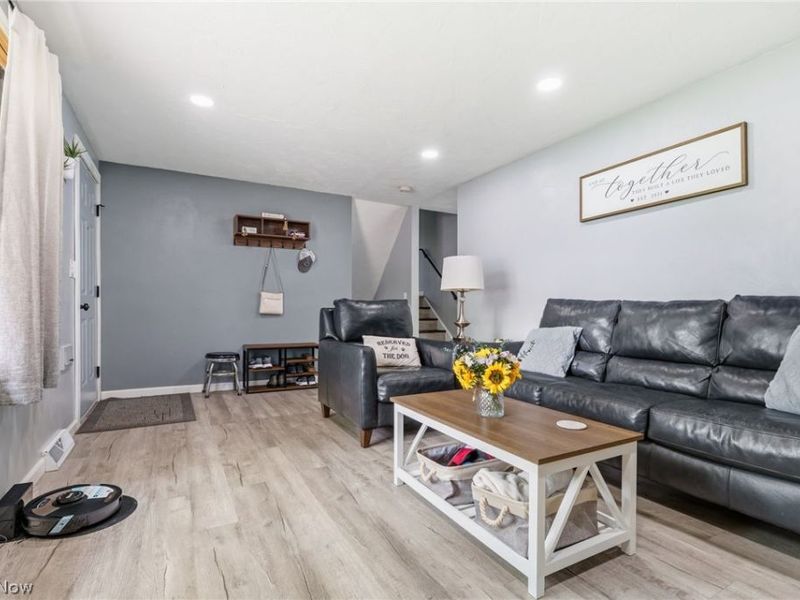 2533 W 37th Street, Lorain, OH 44053 Photo 8