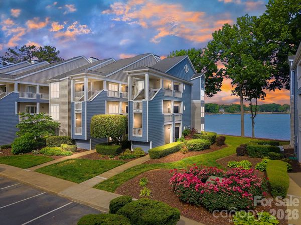 913 Southwest Drive , Davidson, NC 28036