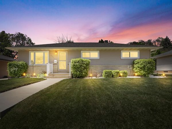 6021 Kirkwood AVENUE, Cudahy, WI 53110