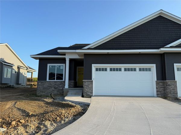 1296 Berkshire Lane, North Liberty, IA 52317