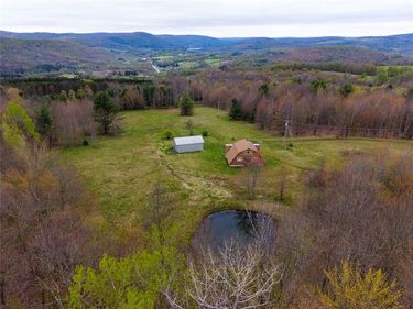 806 Sunset Trail, Franklin, NY 13820