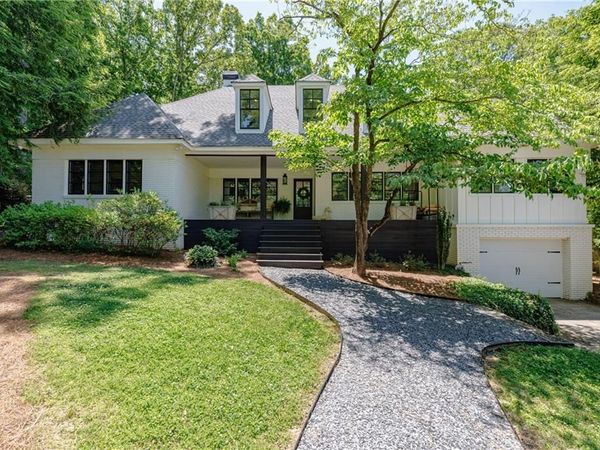 950 Jones Road, Roswell, GA 30075