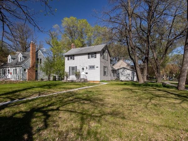 1024 University Drive S, Fargo, ND 58103