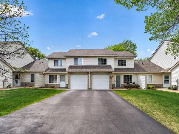 7886 Forest Boulevard, Unit E, Woodbury, MN 55125