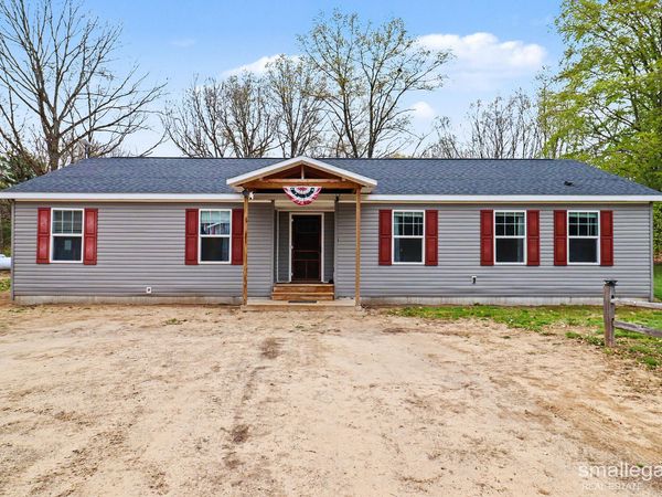 21176 3 Mile Road, Morley, MI 49336