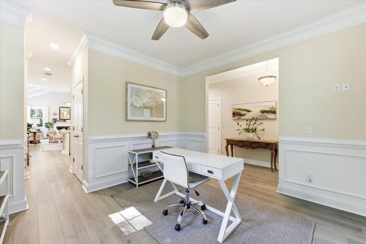 2215 Nicholas David Path Photo 10