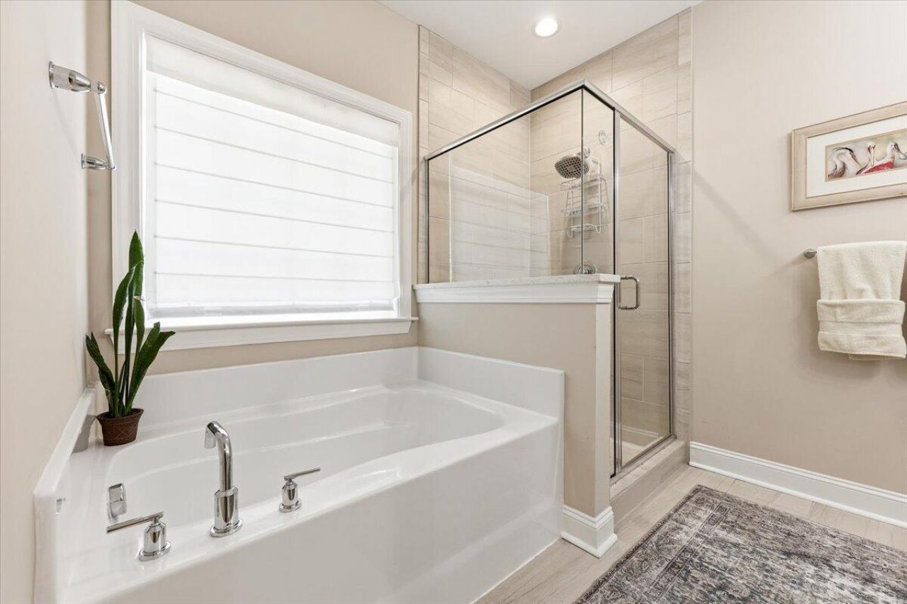 2215 Nicholas David Path Photo 28