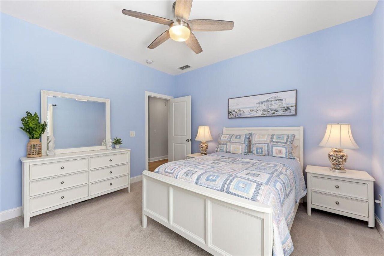 2215 Nicholas David Path Photo 35