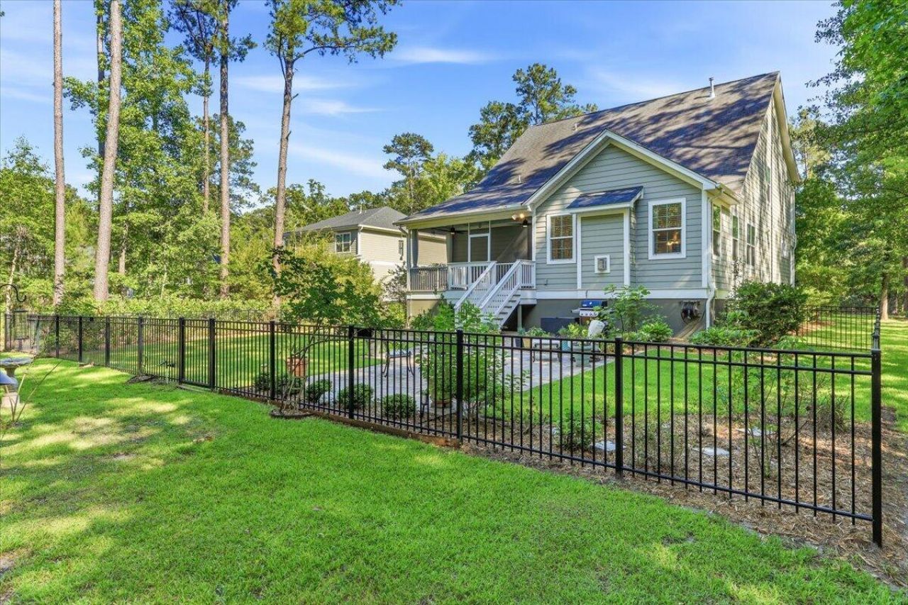 2215 Nicholas David Path Photo 44