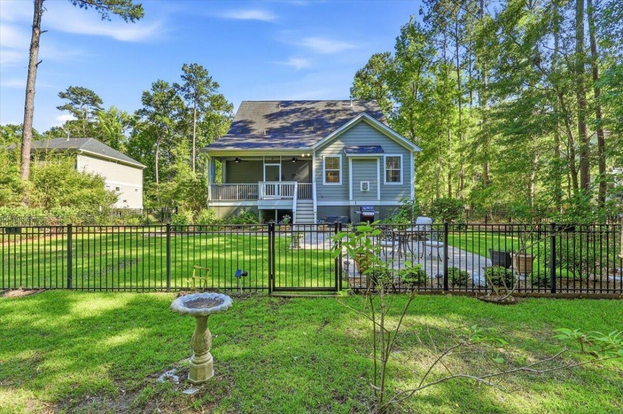 2215 Nicholas David Path Photo 45