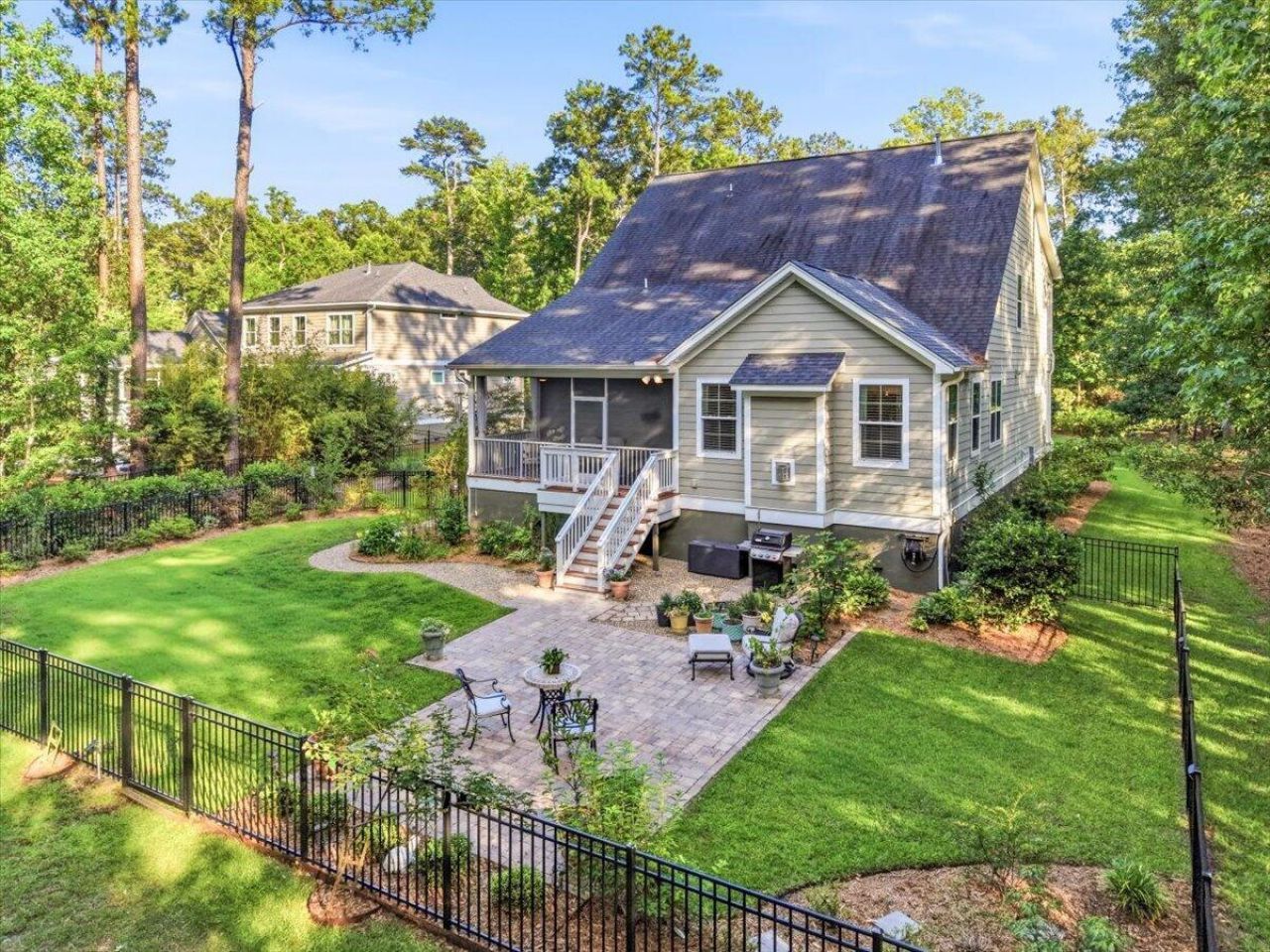 2215 Nicholas David Path Photo 48