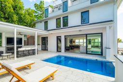 100 Murray Boulevard photo 4