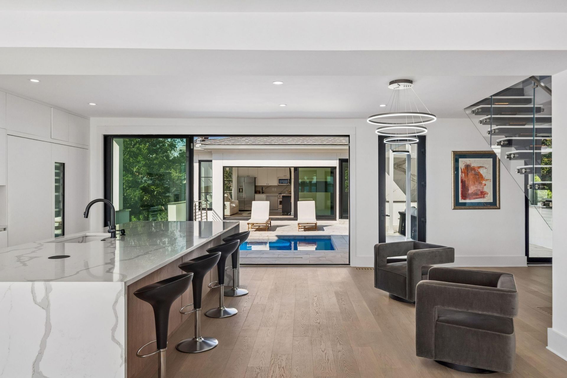 100 Murray Boulevard Photo 8