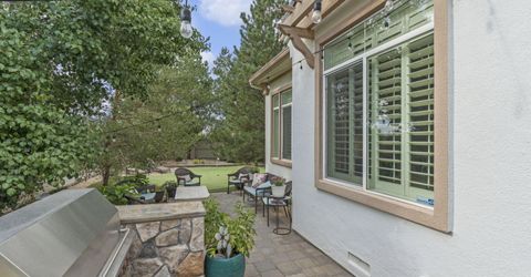2615 Vitoria Court, Reno, NV 89521 Photo