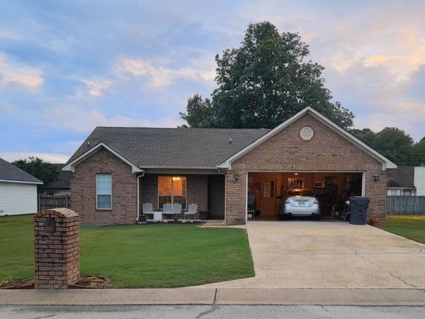 5505 Summer Pl, Jonesboro, AR 72404