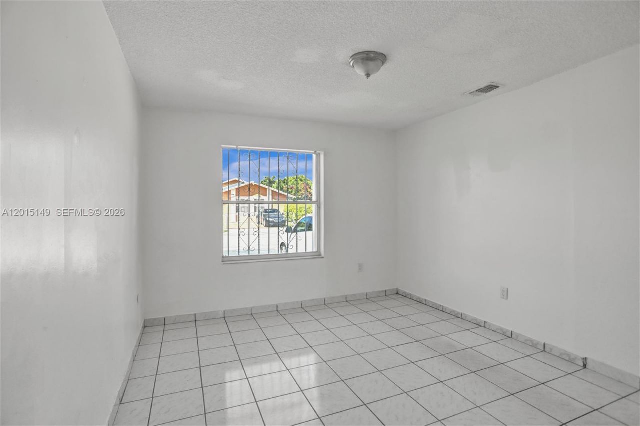 11854 SW 210th St, Unit x, Miami, FL 33177 Photo