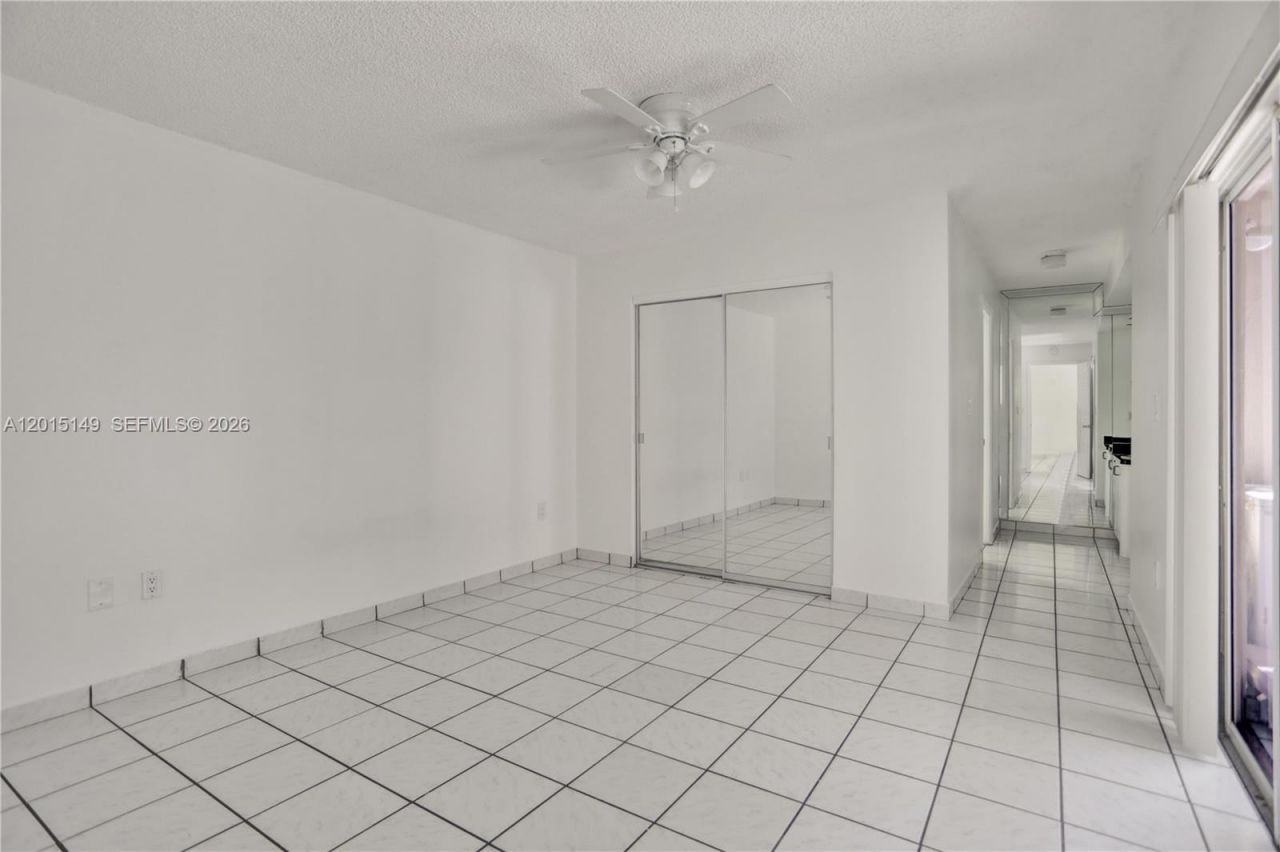 11854 SW 210th St, Unit x, Miami, FL 33177 Photo