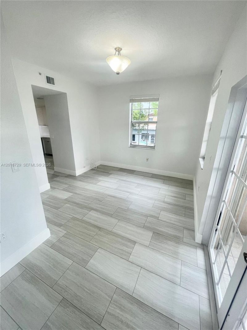 77 E 4th St , Unit A212, Hialeah, FL 33010 Photo