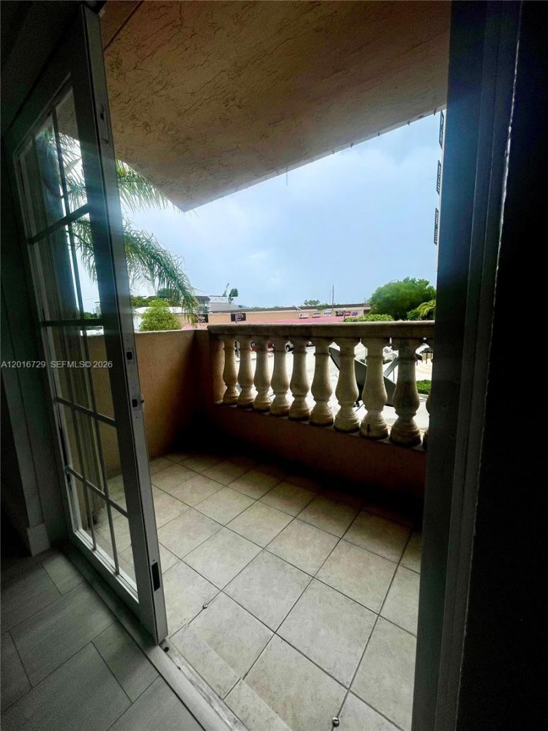 77 E 4th St , Unit A212, Hialeah, FL 33010 Photo