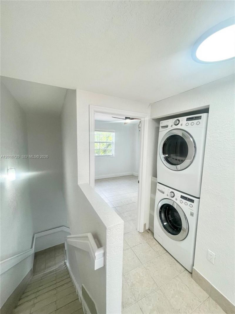 77 E 4th St , Unit A212, Hialeah, FL 33010 Photo