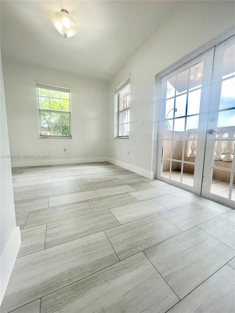 77 E 4th St , Unit A212, Hialeah, FL 33010 Photo