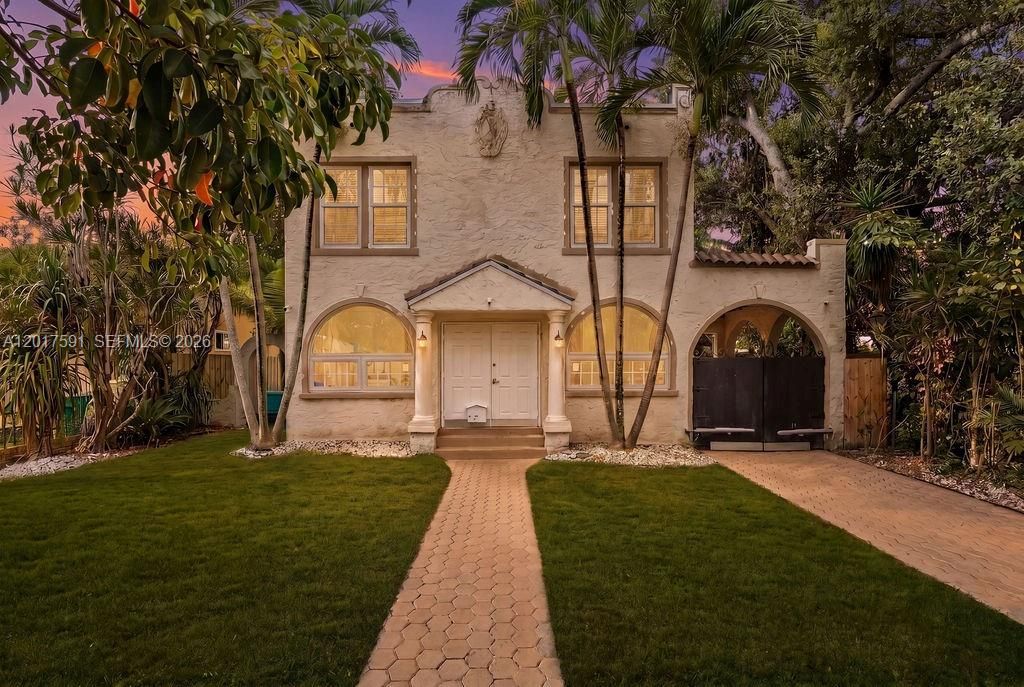 22 NE 44th St , Miami, FL 33137 Photo
