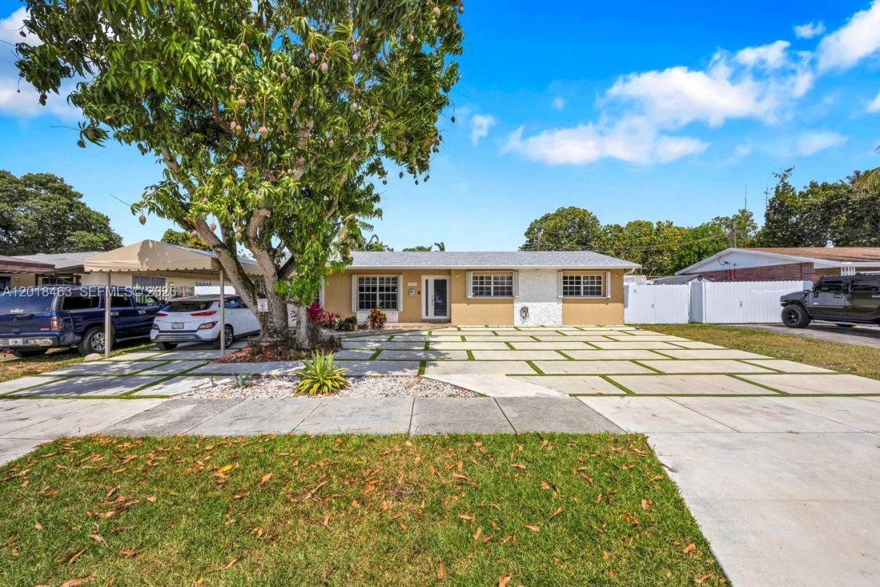 15725 SW 102nd Pl, Miami, FL 33157 Photo