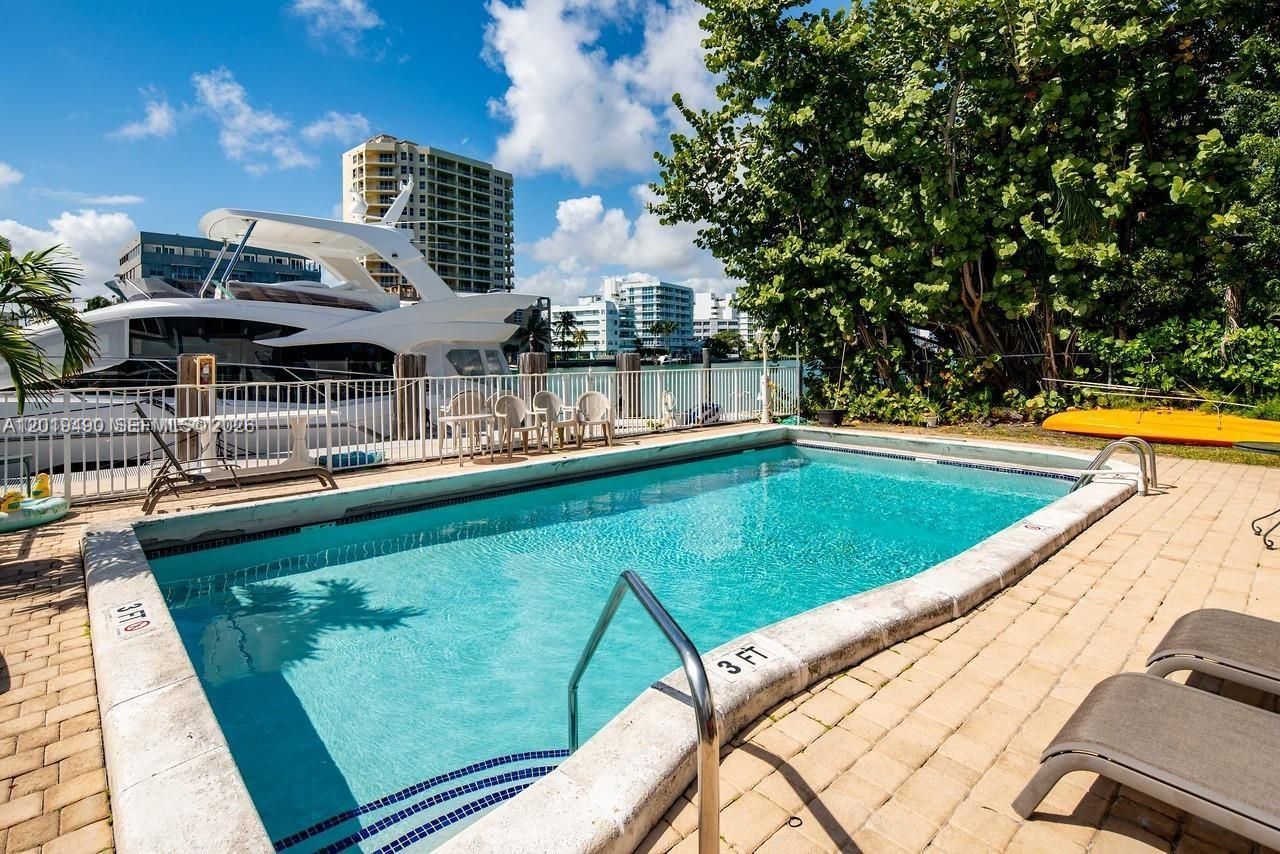 34 Bal Bay Dr , Bal Harbour, FL 33154 Photo