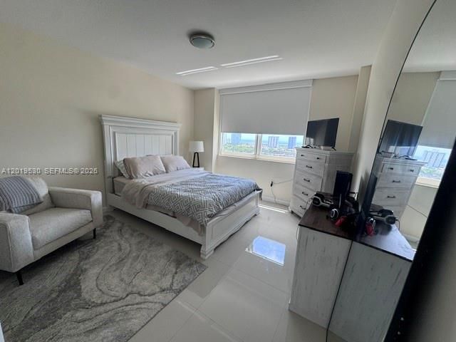 19501 W Country Club Dr, Unit 2115, Aventura, FL 33180 Photo