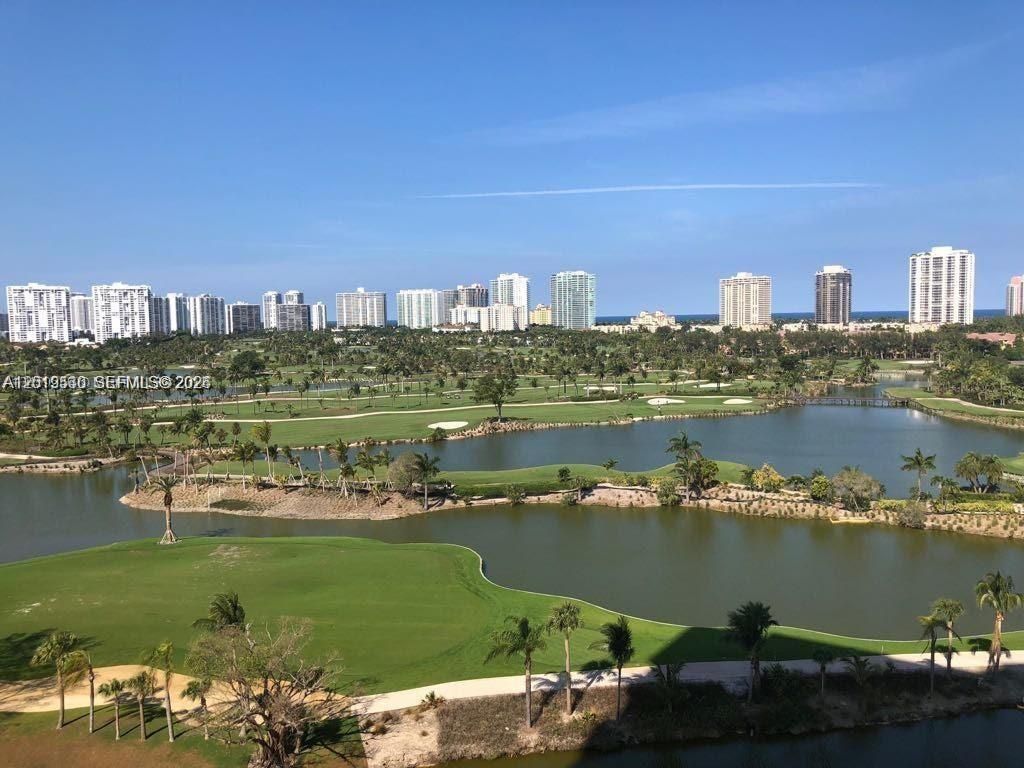 19501 W Country Club Dr, Unit 2115, Aventura, FL 33180 Photo