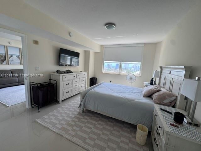 19501 W Country Club Dr, Unit 2115, Aventura, FL 33180 Photo