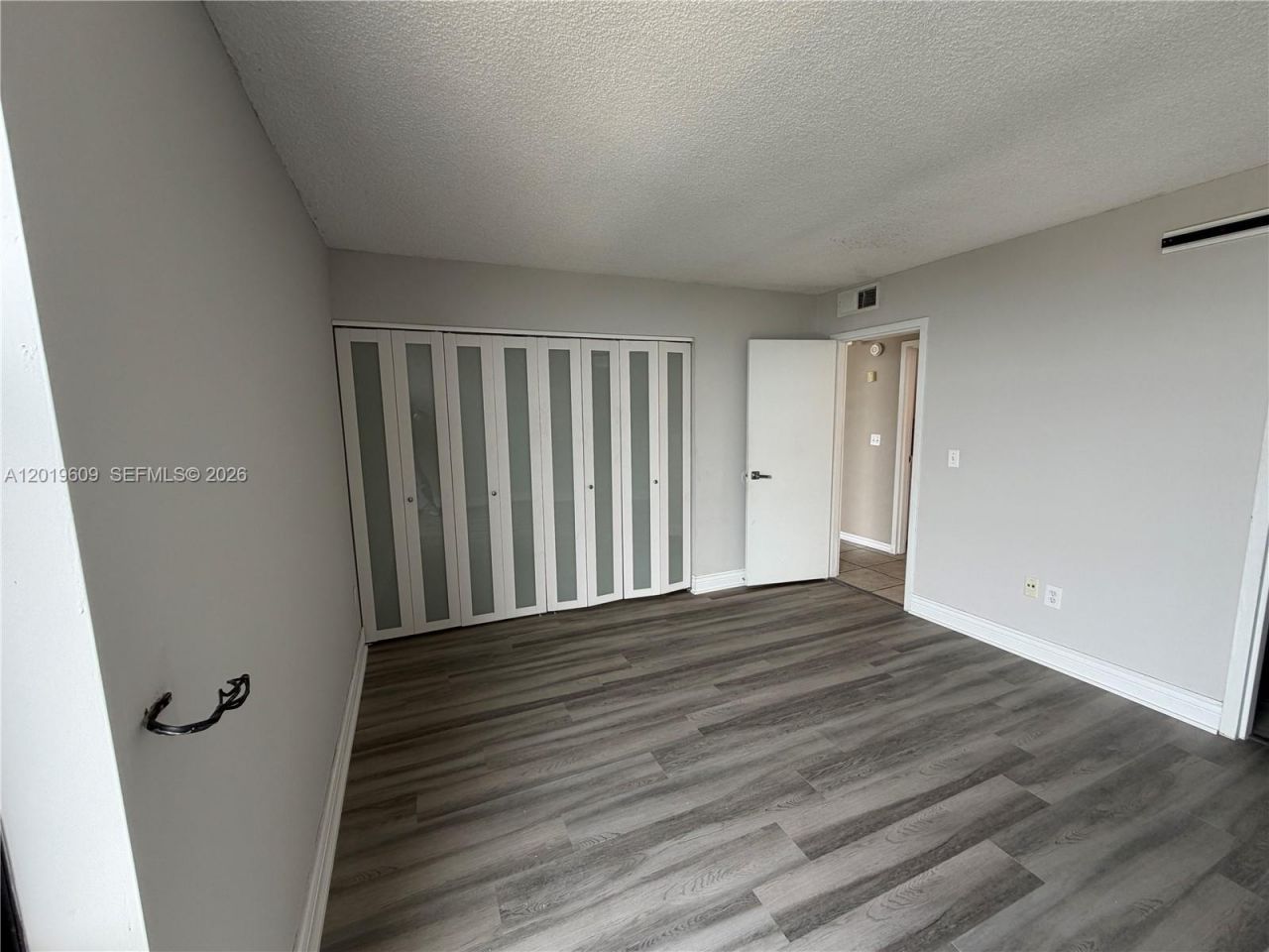2350 NE 135th St, Unit 1110, North Miami, FL 33181 Photo