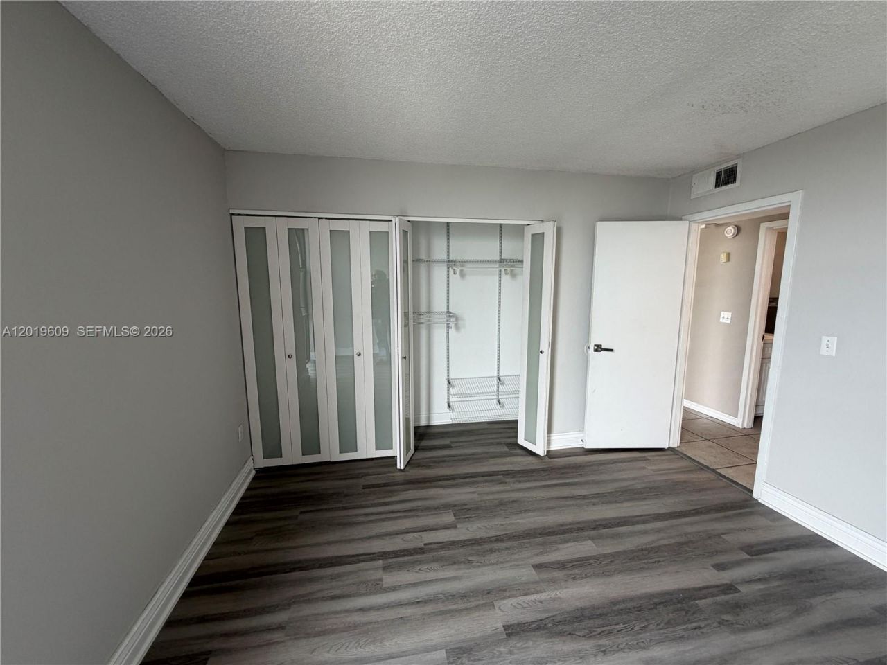 2350 NE 135th St, Unit 1110, North Miami, FL 33181 Photo