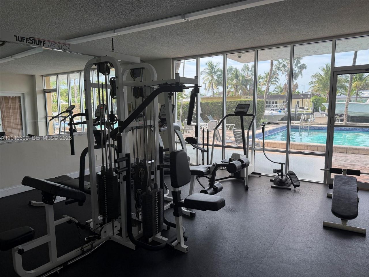2350 NE 135th St, Unit 1110, North Miami, FL 33181 Photo